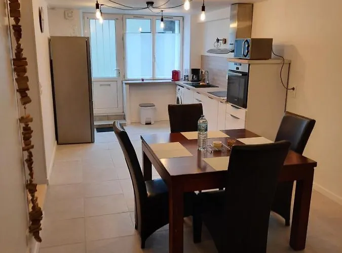 Normandie Mont Saint Michel Apartamento *